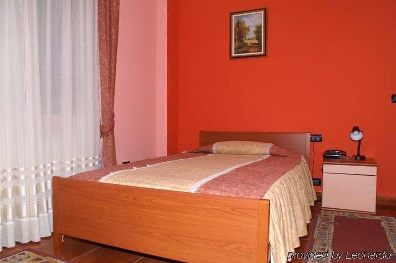 Art Hotel Nirvana Tirana Camera foto