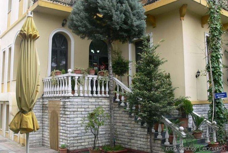 Art Hotel Nirvana Tirana Esterno foto