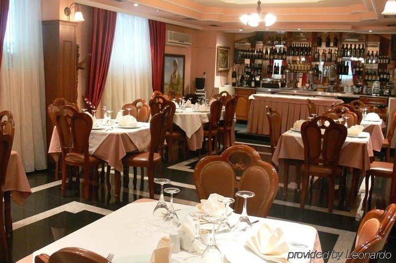 Art Hotel Nirvana Tirana Ristorante foto